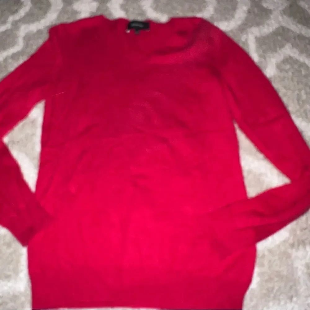 Jones NY cashmere shirt size M